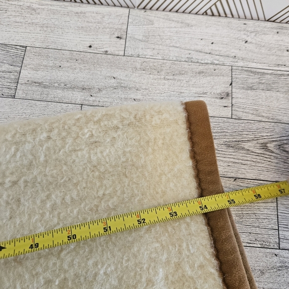 Biederlack Vintage Dancing Teddy Bear Acrylic Blanket Made in USA 54" x 72" - Picture 11 of 12